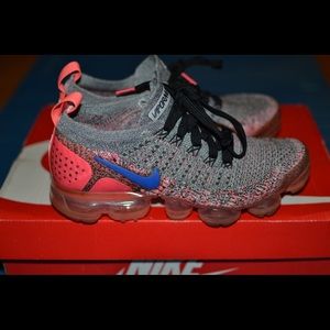 Women’s vapor max